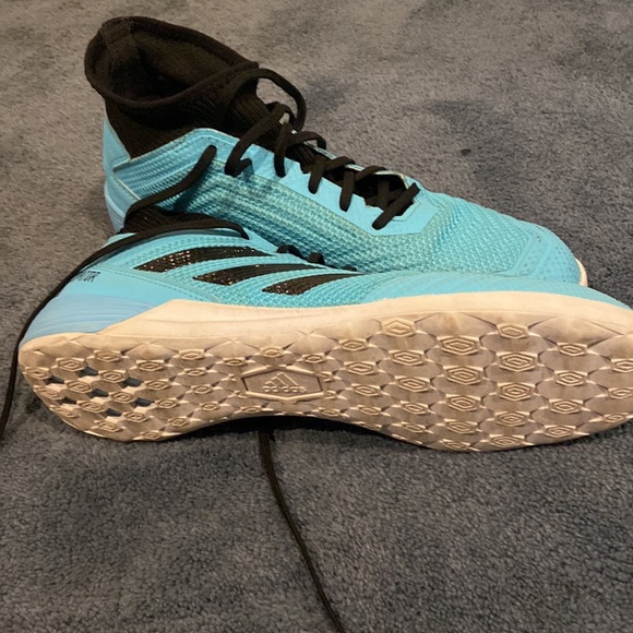 Mens Adidas indoor soccer shoes - Picture 2 of 6